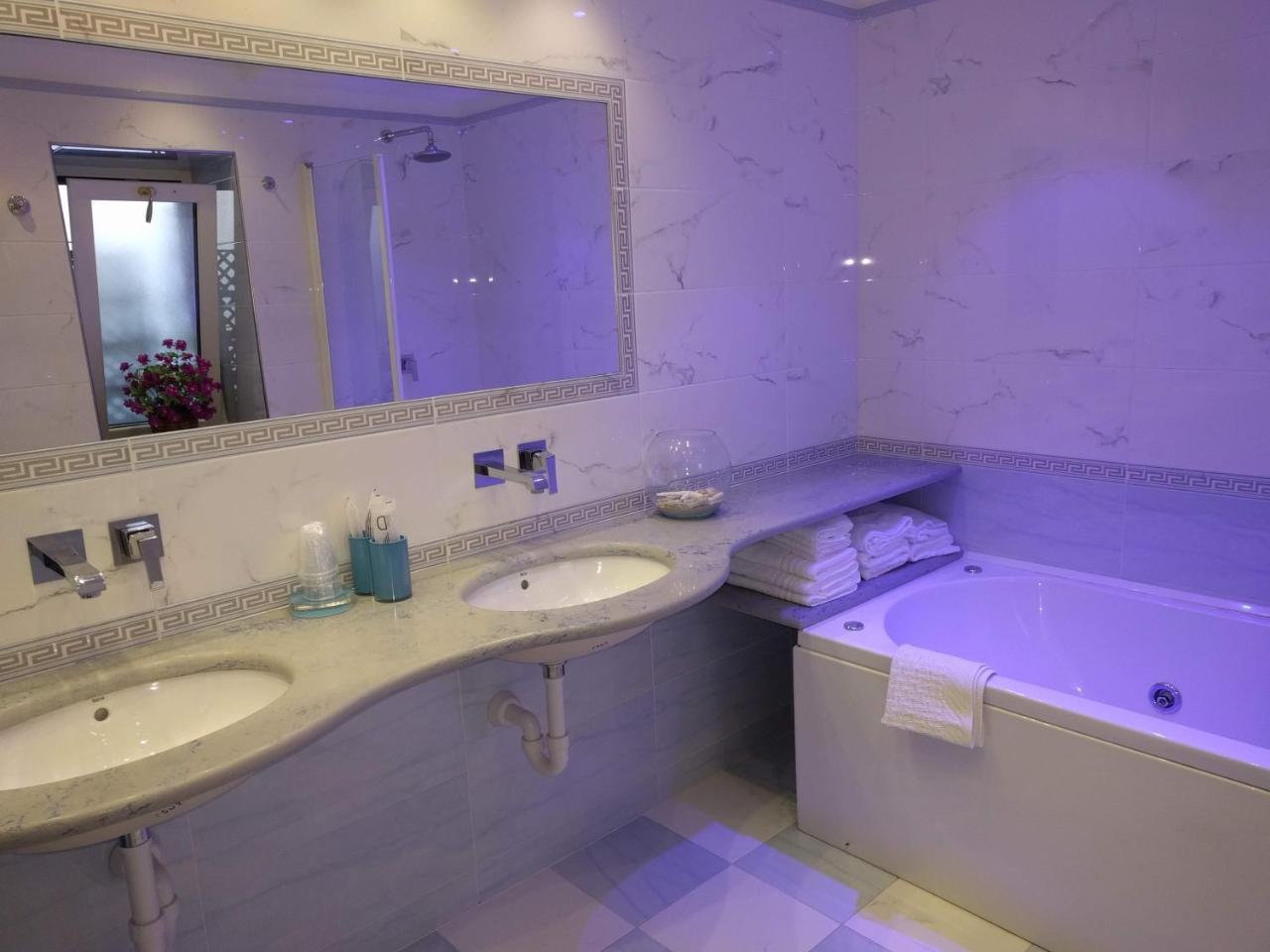 Hotel Conte - S. Angelo Bay Серрара-Фонтана Экстерьер фото