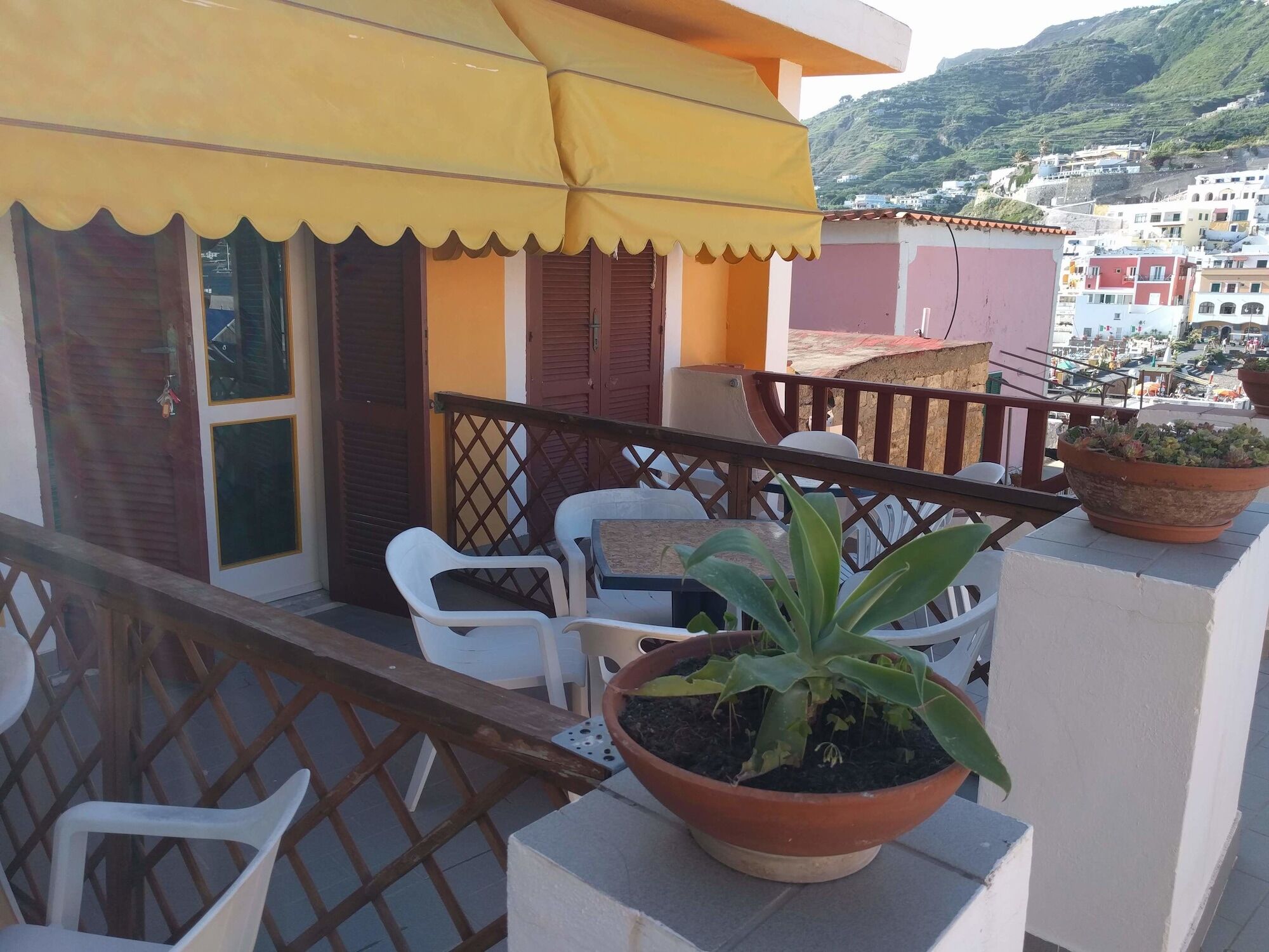 Hotel Conte - S. Angelo Bay Серрара-Фонтана Экстерьер фото